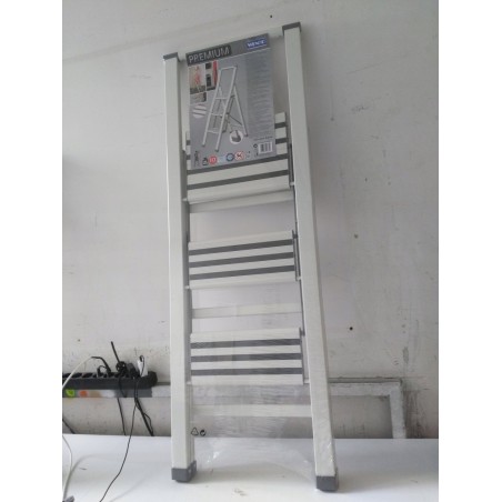 WENKO Aluminiumleiter, 3-stufig – Farbe: Weiß, WENKO