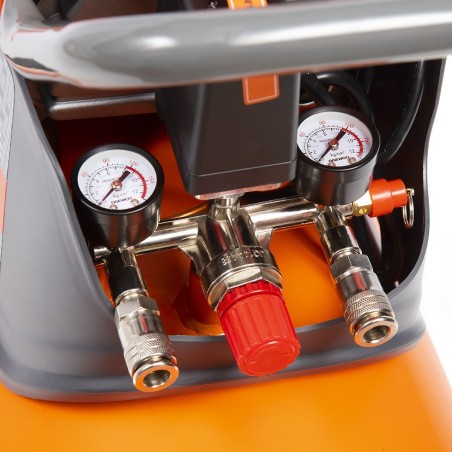 Daewoo-Kompressor, 8 bar, 24 l