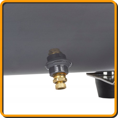 ÖLKOMPRESSOR 100 l, 8 bar, 230 V, 530 l/min, 4,7 PS